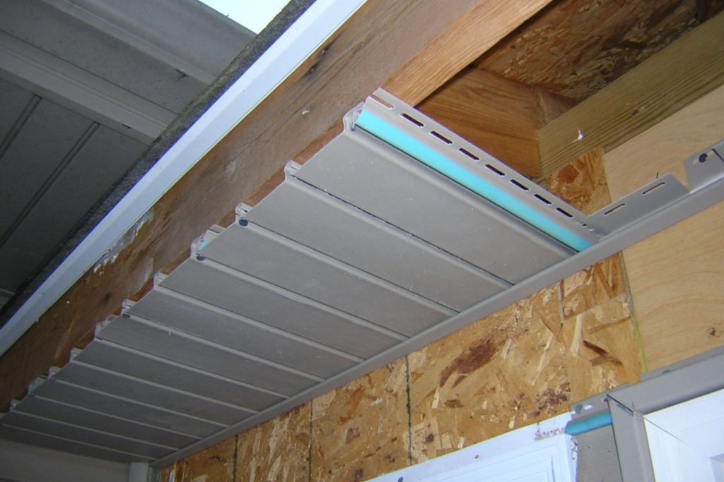professional soffit replacement in Loveland