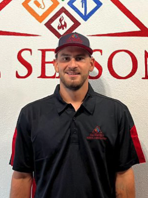 All Seasons Roofing and Restoration employee